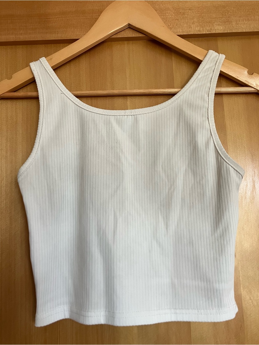 SHEIN Cream Ribbed Cropped Tank Top - Picture 3 of 3